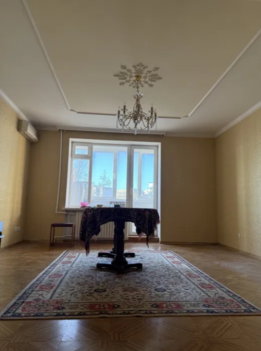 продажа трехкомнатной квартиры номер A-173818 в Киевском районе, фото номер 8